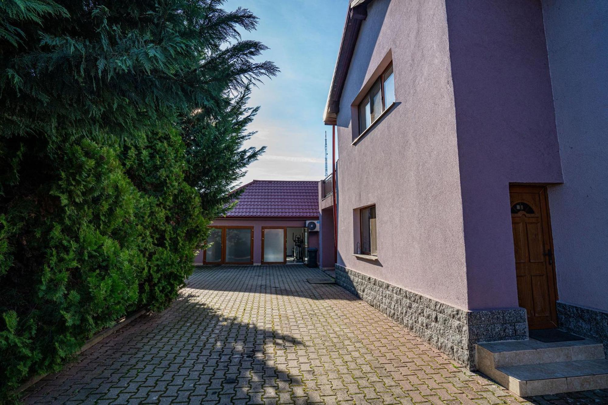 Diana Resort Timisoara Luaran gambar